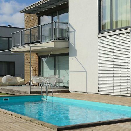 Papli 34 Apartment With Pool 페르누 외부 사진
