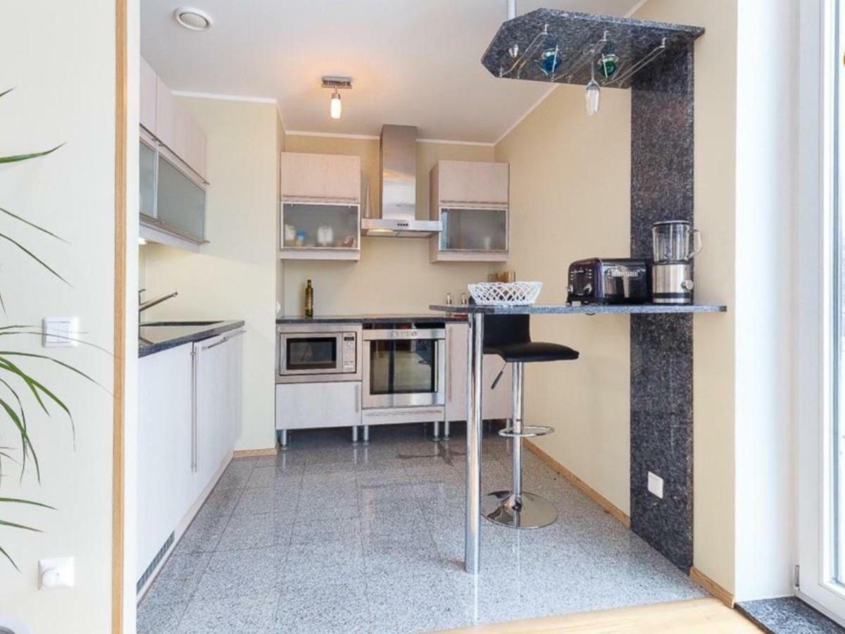 Papli 34 Apartment With Pool 페르누 외부 사진